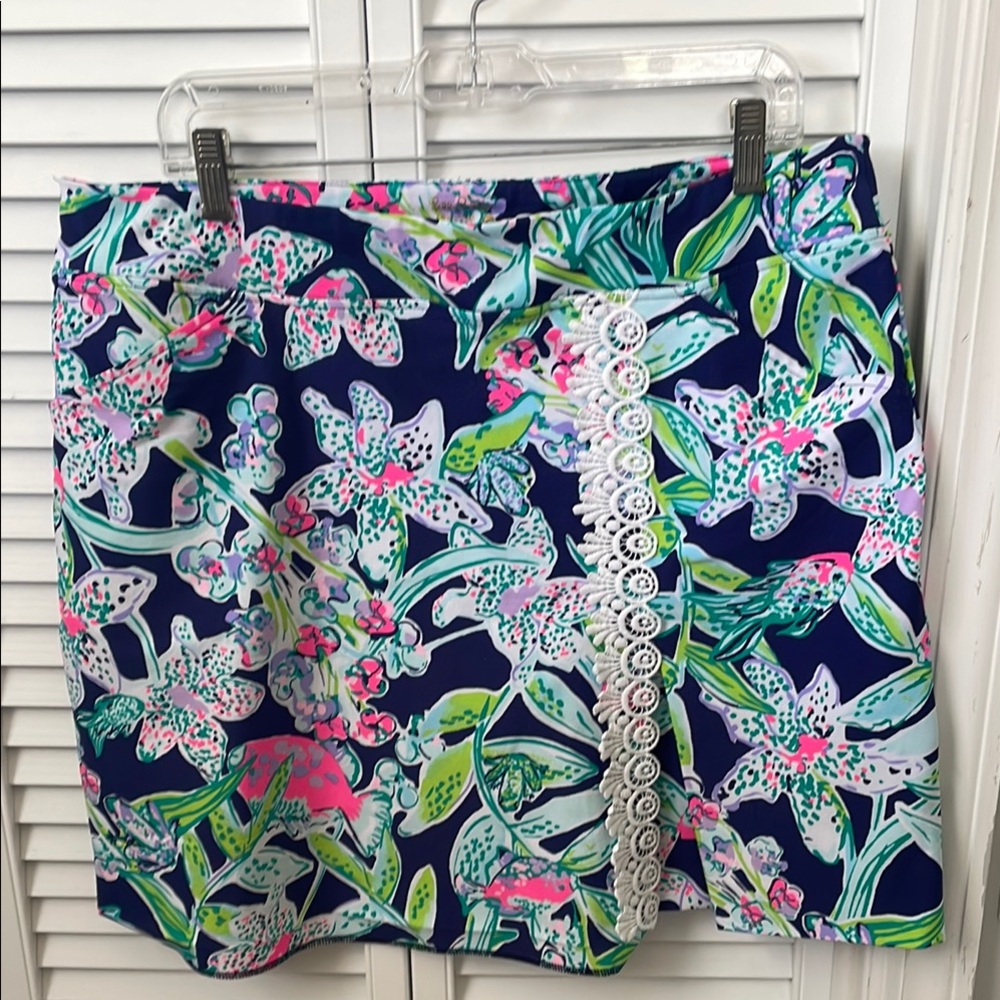Lilly Pulitzer Luxletic Floral Print Skort with Lace Detail